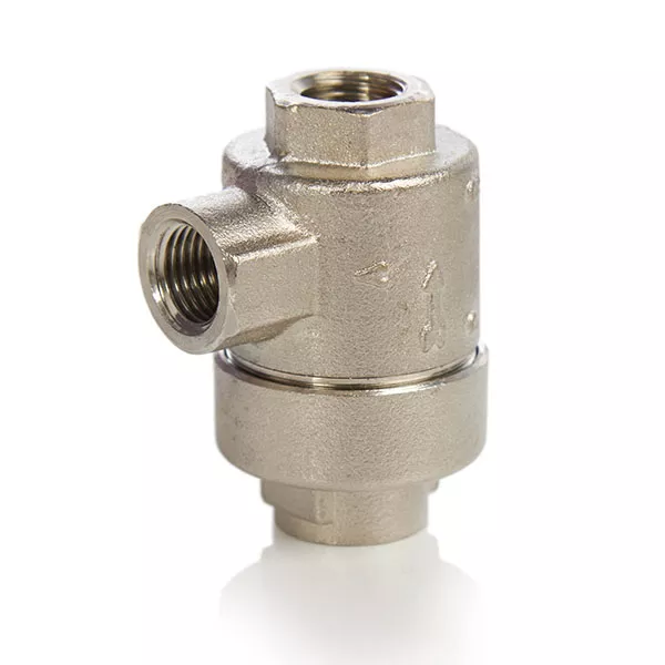 A brass BSP screwed quick exhaust valve